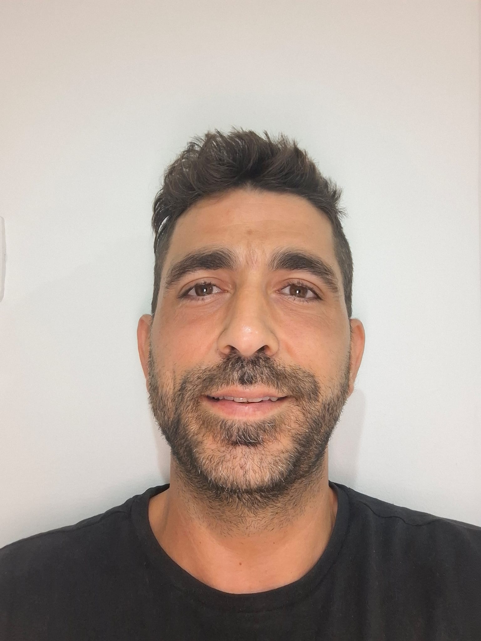 תמונה זמנית - תחליף בתמונה שלך